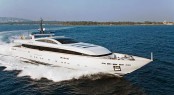 Motor yacht&nbsp;APACHE II